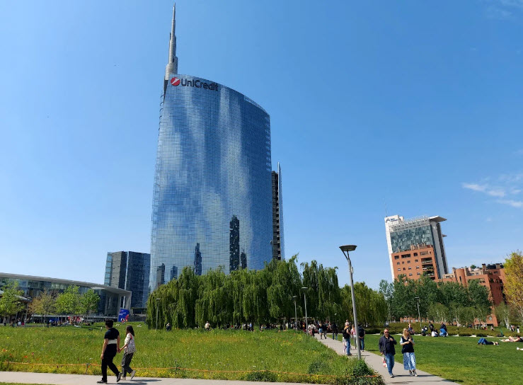 UniCredit Tower, Italy